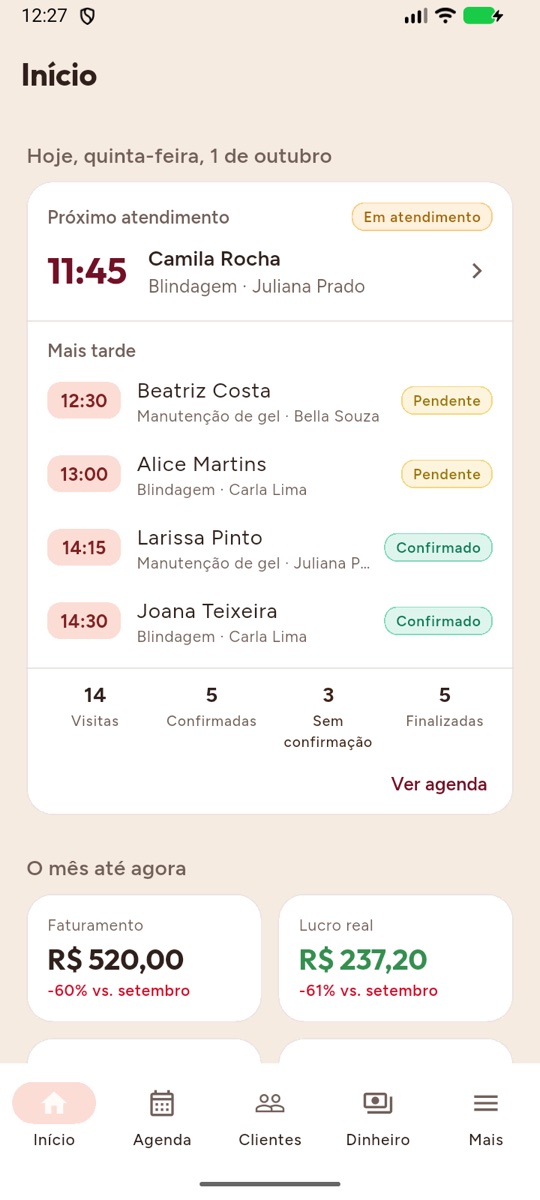 Tela Início do app Glück PRO com o próximo atendimento, os horários da tarde e o faturamento e o lucro real do mês